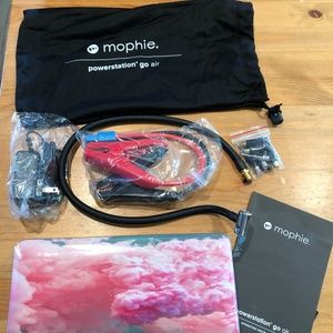 New mophie powerstation go air Seafoam Jumper cables